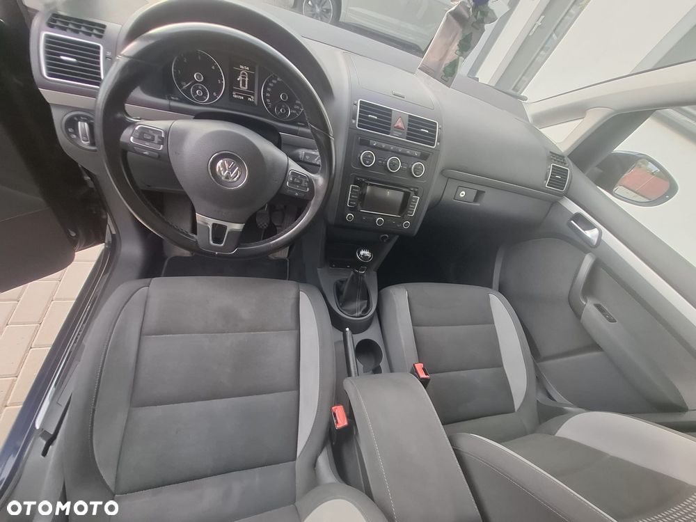 Volkswagen Touran 2.0 TDI DPF BlueMotion Technology Life - 8