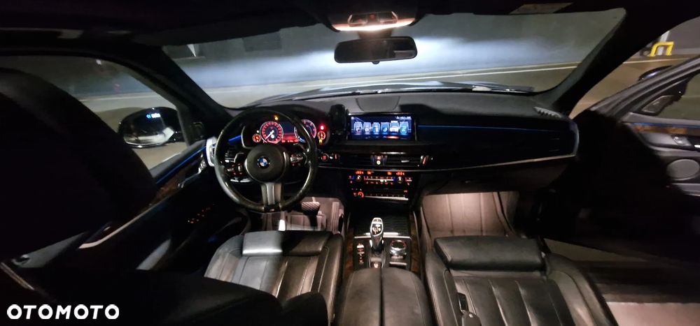 BMW X5 - 16