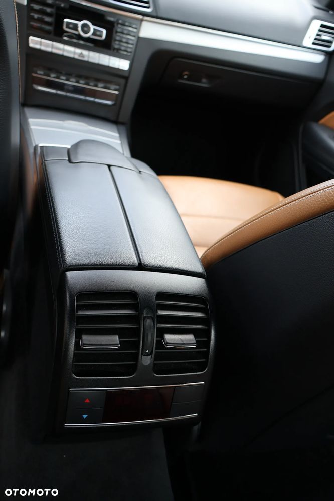Mercedes-Benz Klasa E 250 - 15