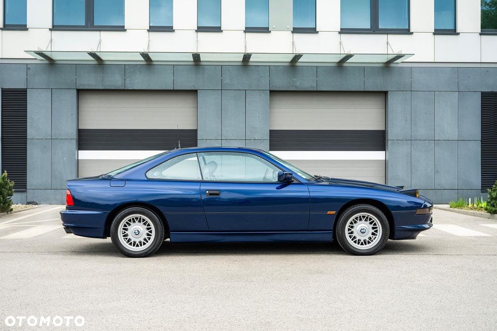 BMW Seria 8 - 11