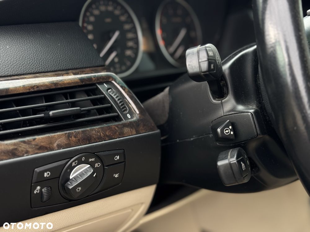 BMW Seria 5 - 10