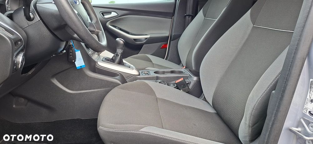 Ford Focus - 11
