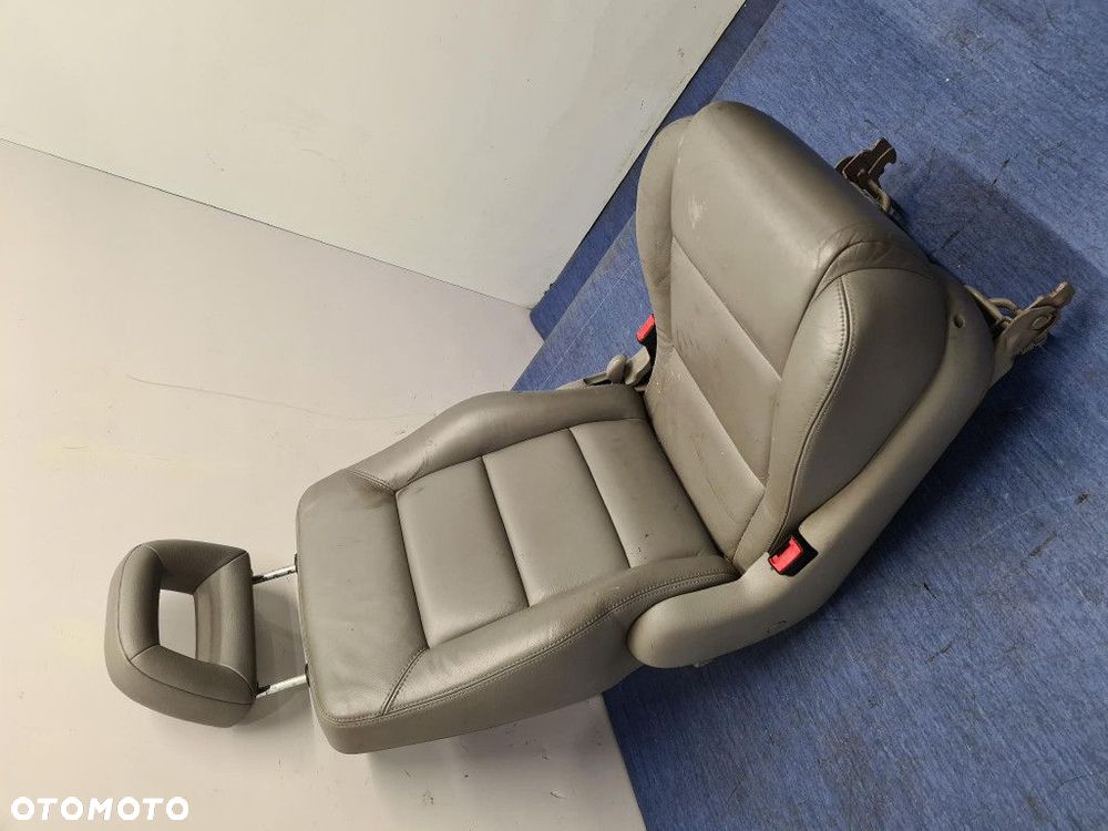 VOLKSWAGEN SHARAN I LIFT FOTEL ŚRODKOWY TYŁ. - 2