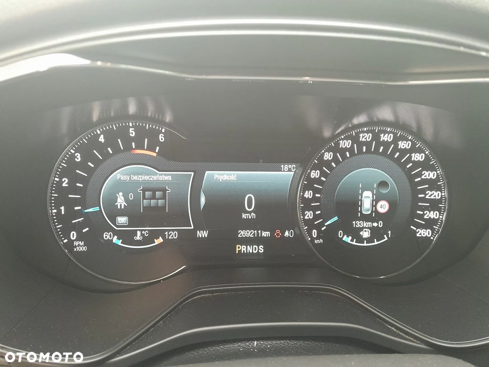 Ford Mondeo 2.0 TDCi Titanium PowerShift - 11