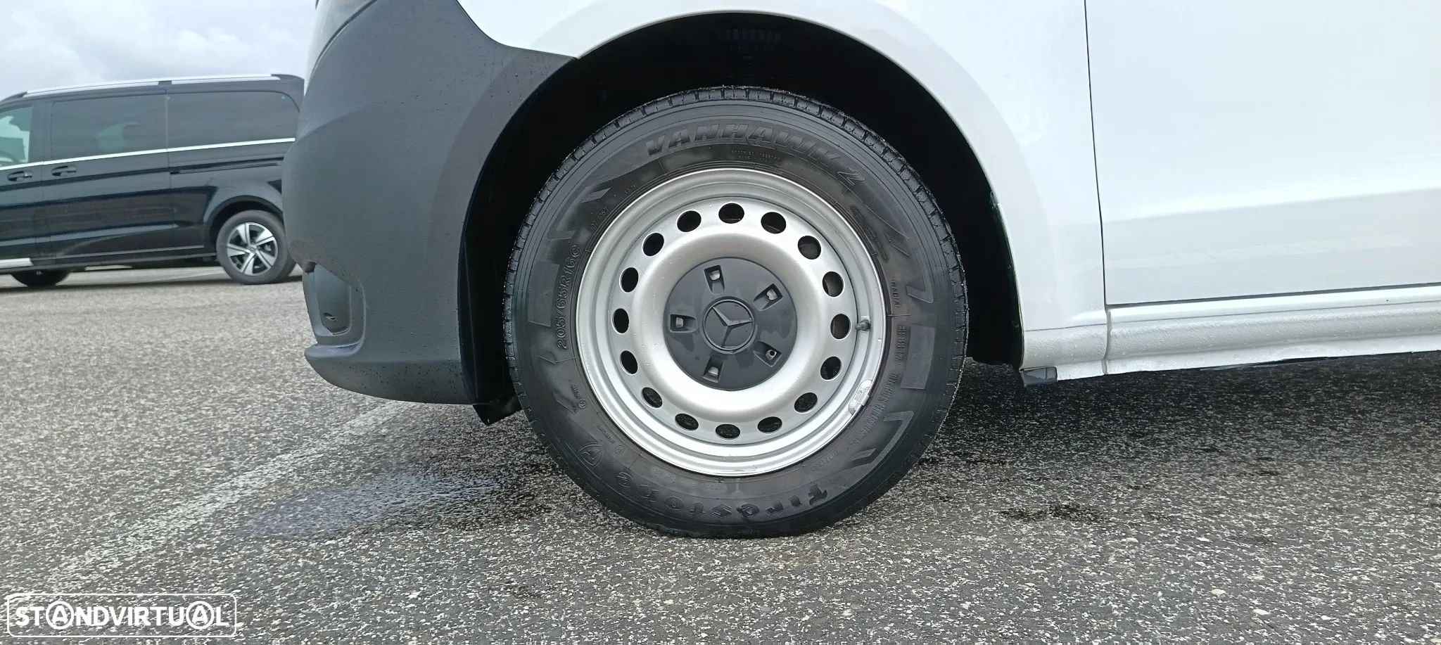 Mercedes-Benz Vito 116 CDI Furgão Standard - 12