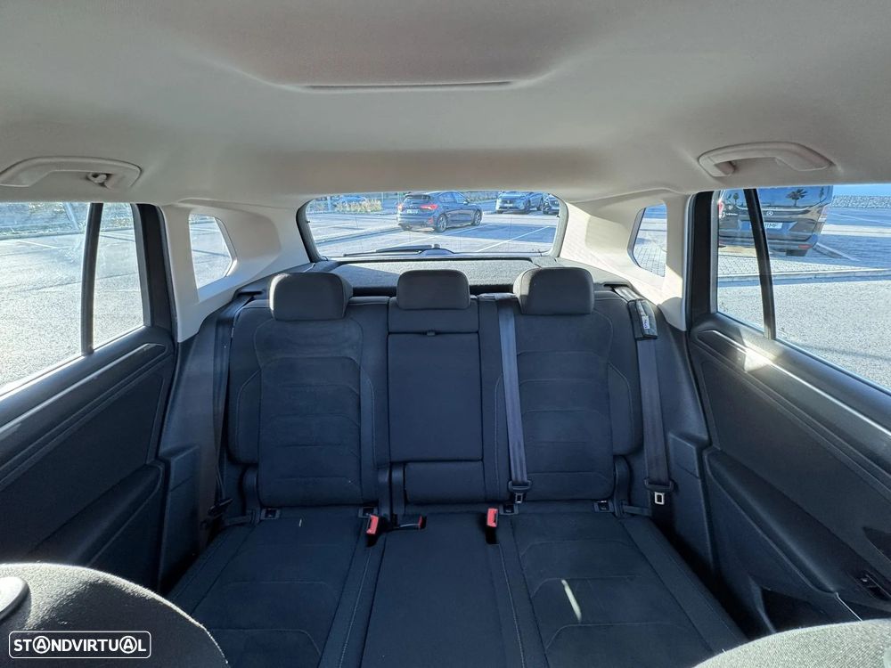 VW Tiguan 2.0 TDI Highline - 12