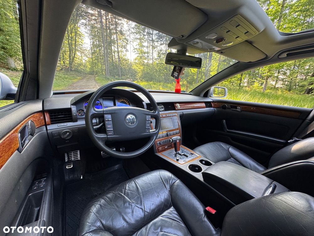 Volkswagen Phaeton 3.2 V6 Tiptr (5 os.) - 14