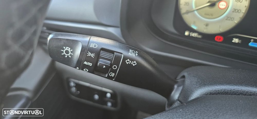 Hyundai Bayon 1.0 T-GDI Premium DCT - 24