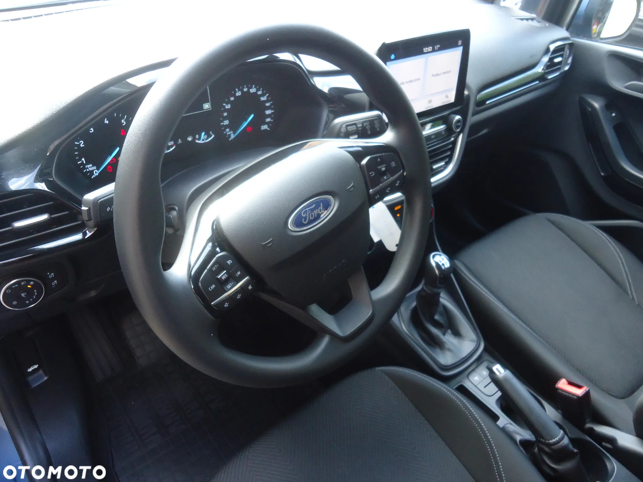 Ford Fiesta 1.1 Trend ASS - 8