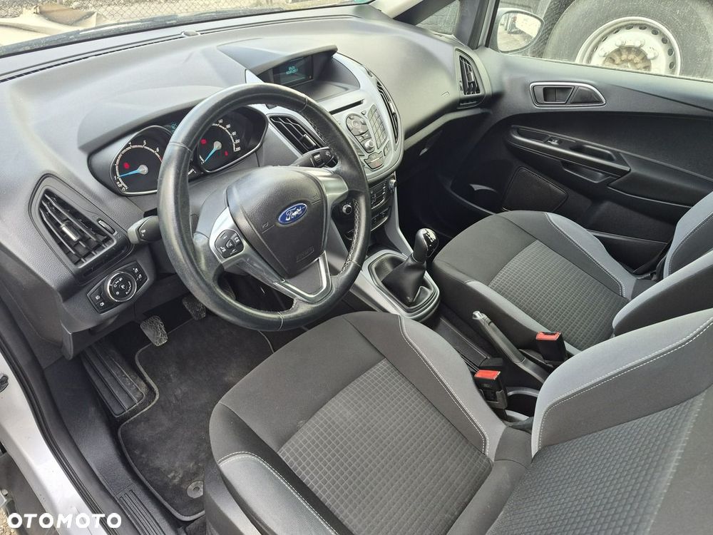 Ford B-MAX - 15
