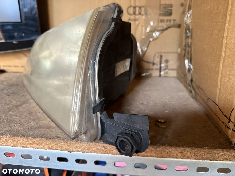 Lampa Prawy Przód Skoda Fabia I 1 - 3