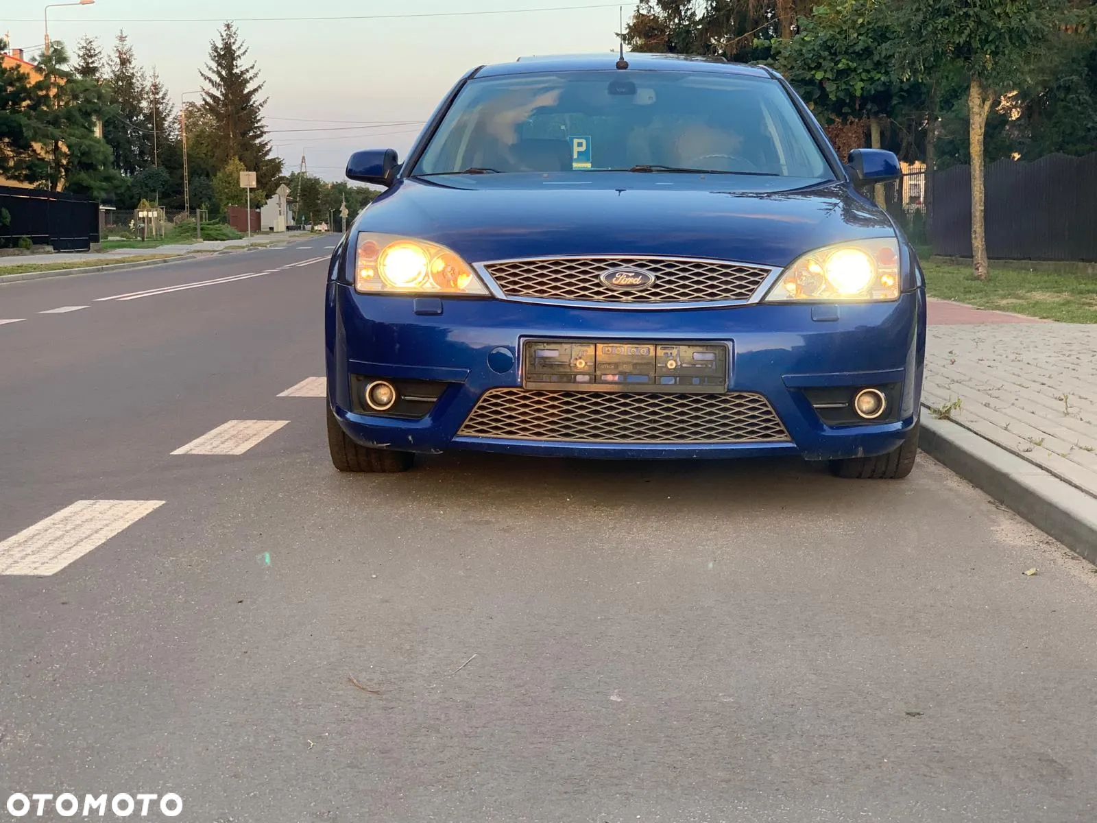 Ford Mondeo 3.0 V6 ST 220 - 12