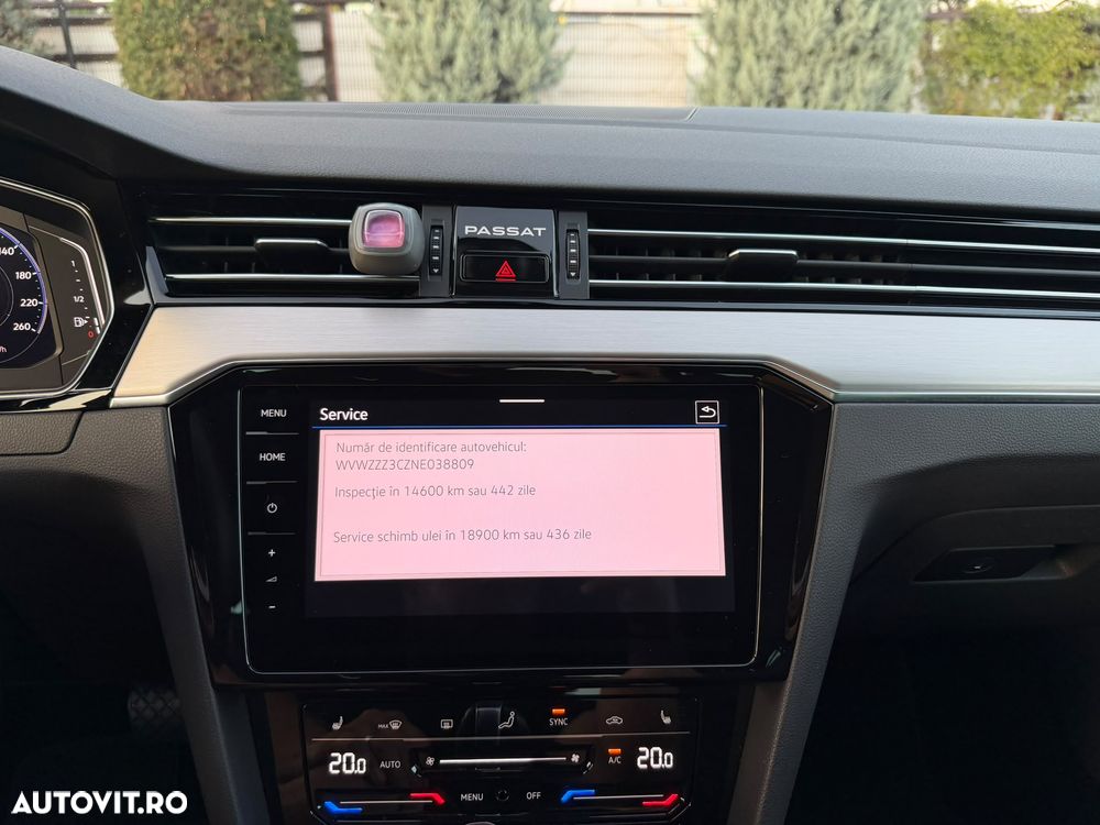 Volkswagen Passat - 25