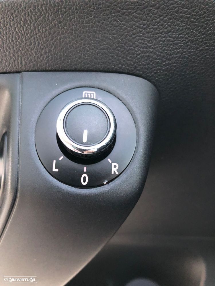 VW Polo 1.4 TDi BlueMotion - 28