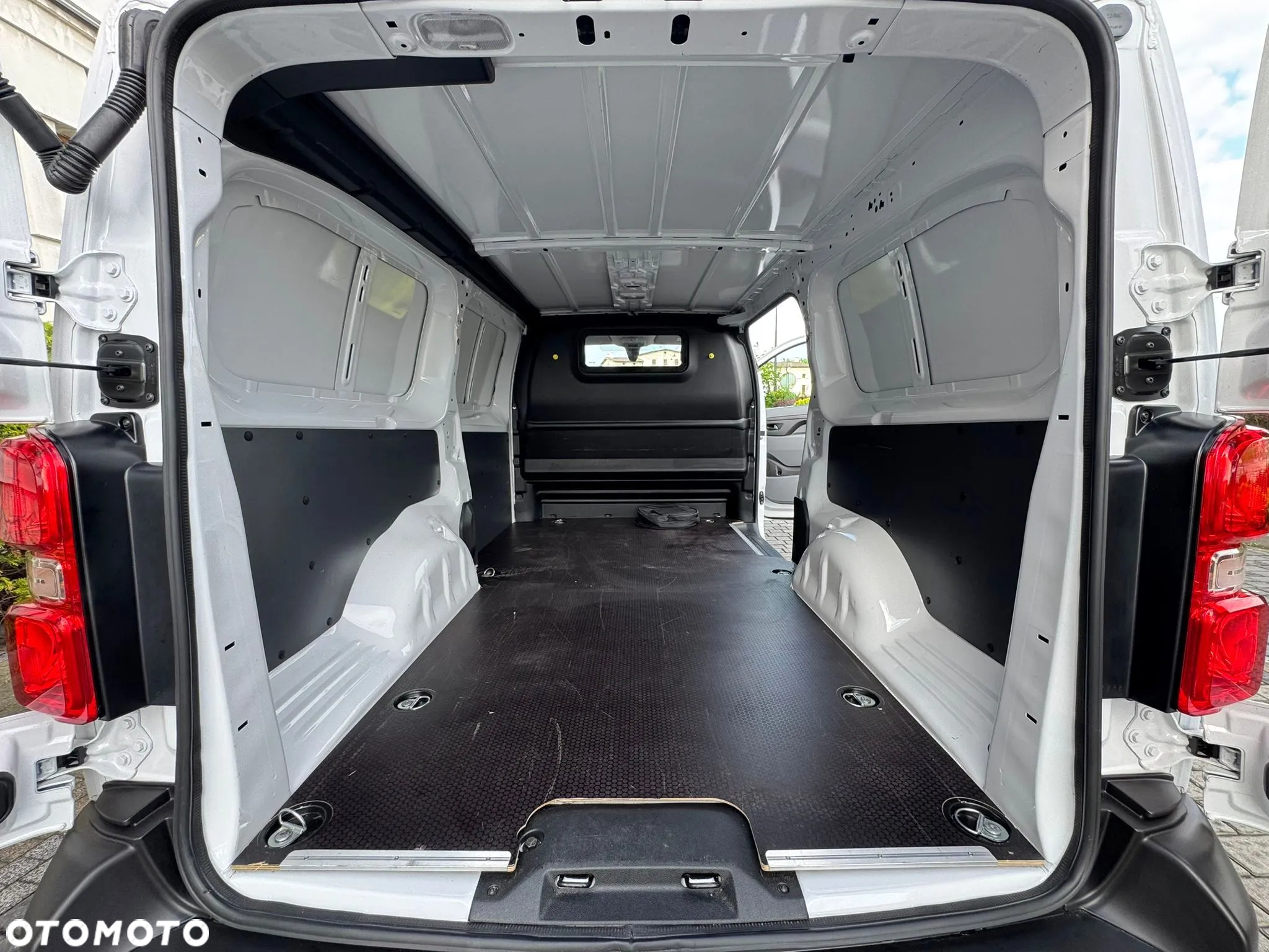 Peugeot Expert Extra Long - 19