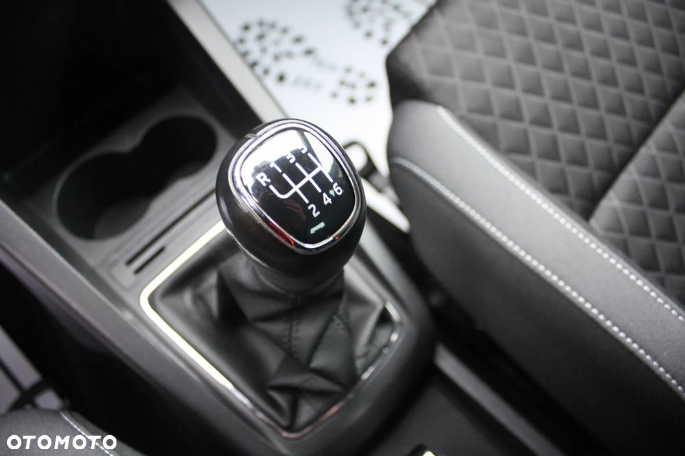 Skoda Fabia 1.2 TSI Black Edition - 20