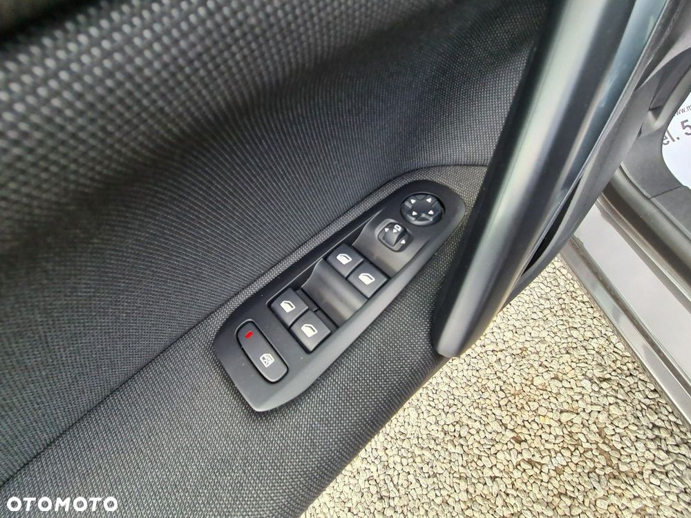 Peugeot 308 SW PureTech 130 Allure - 28