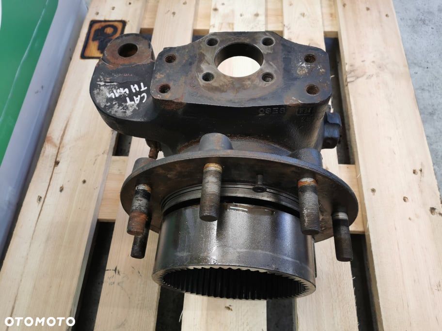 Układ planetarny CAT TH 414 {Carraro} - 3
