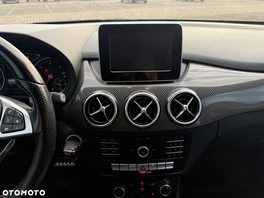 Mercedes-Benz Klasa B 200 d 7G-DCT Edition - 12