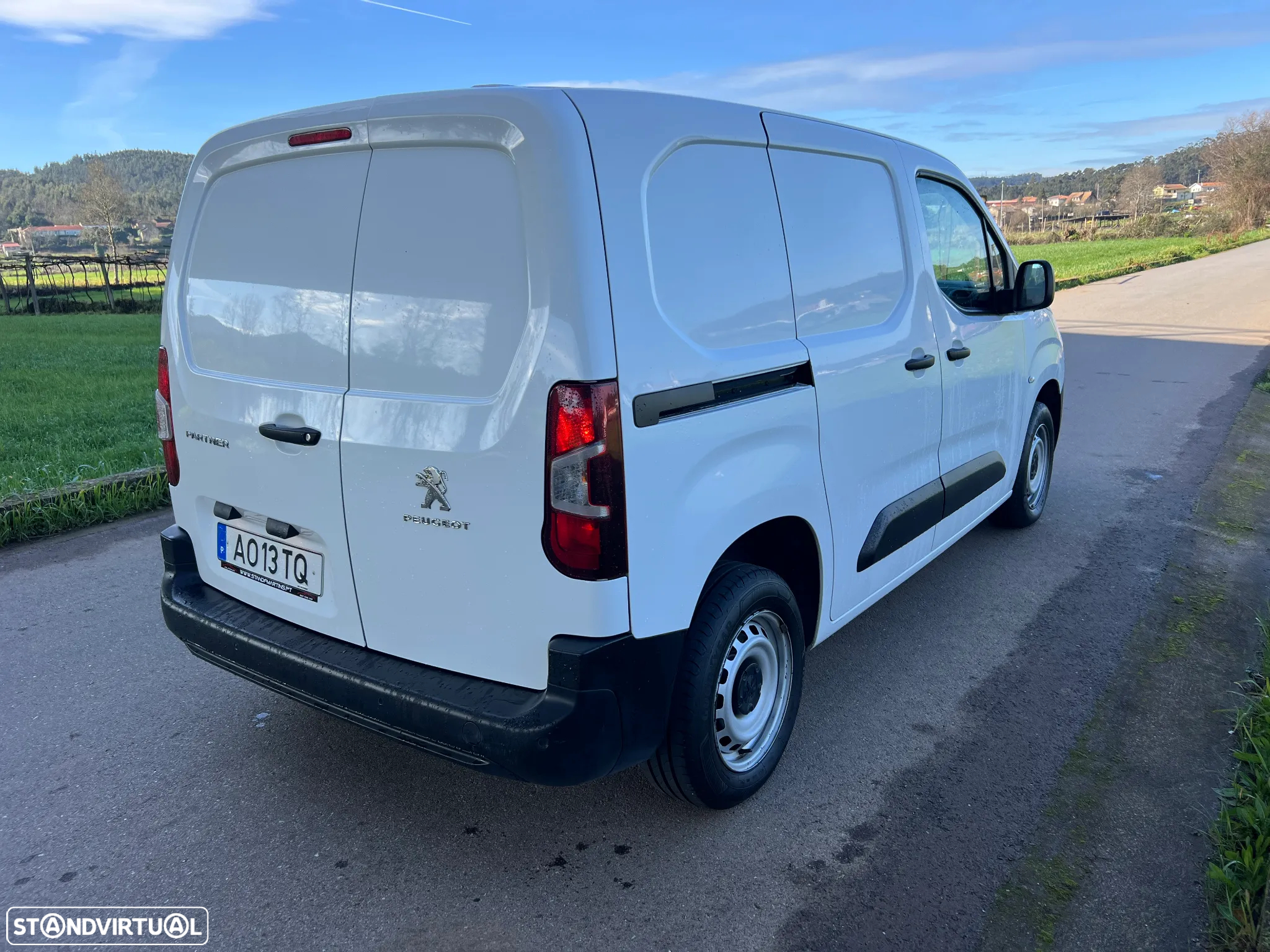 Peugeot Partner 1.5 BlueHdi Pro 102cv 3 lug 6Vel - 8