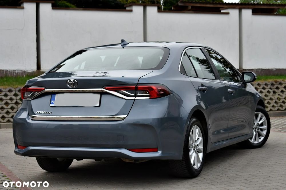 Toyota Corolla - 3