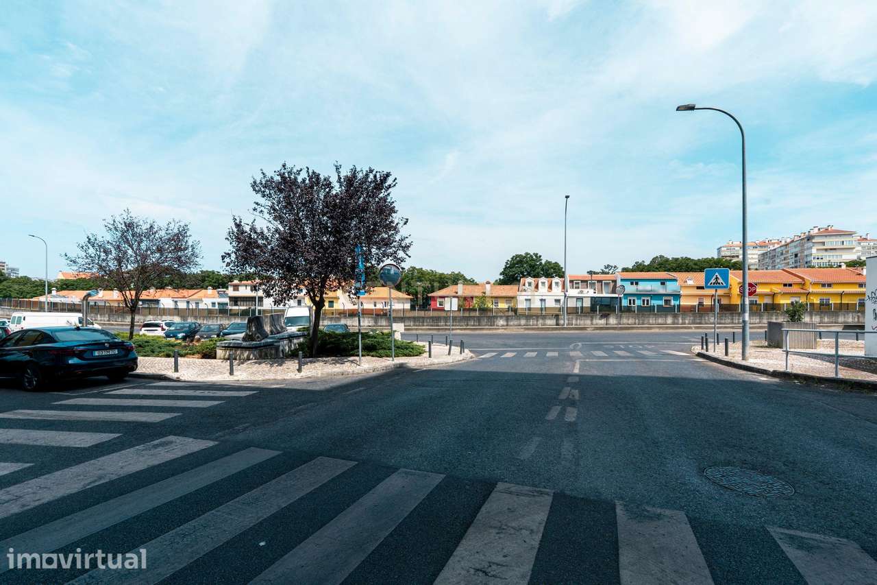 ESPAÇO  COMERCIAL -ARMAZÉM- SERVIÇOS-  ATL,  - BOXES DE ARRUMAÇÃO- QUA - Grande imagem: 2/28