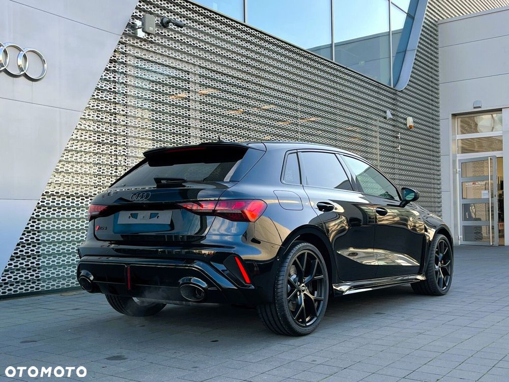 Audi RS3 Sportback - 8