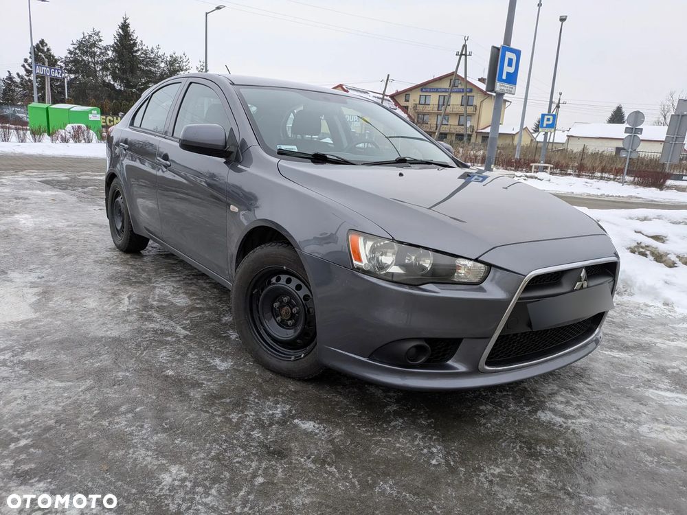 Mitsubishi Lancer 2010 photo 5