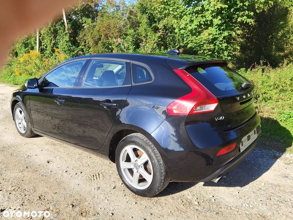 Volvo V40 T2 - 14