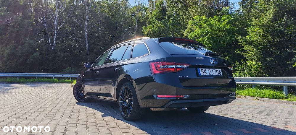 Skoda Superb 2.0 TDI 4x4 DSG L&K - 1