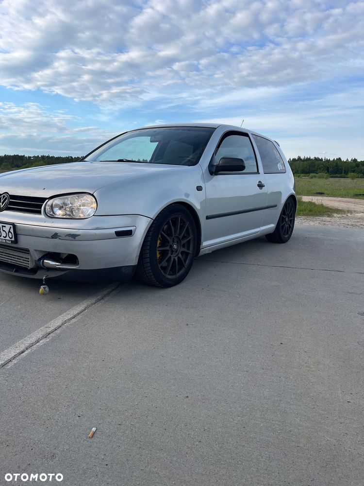 Volkswagen Golf 1.4 Comfortline - 2