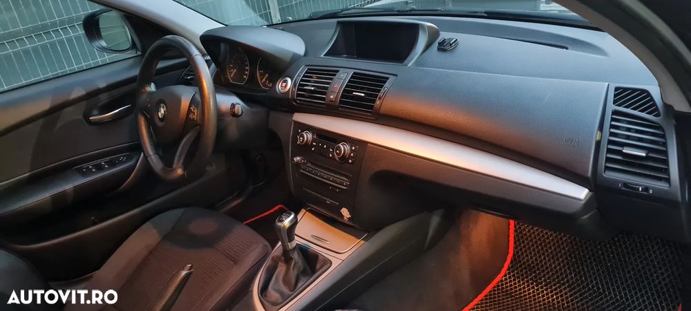 BMW Seria 1 116i - 9