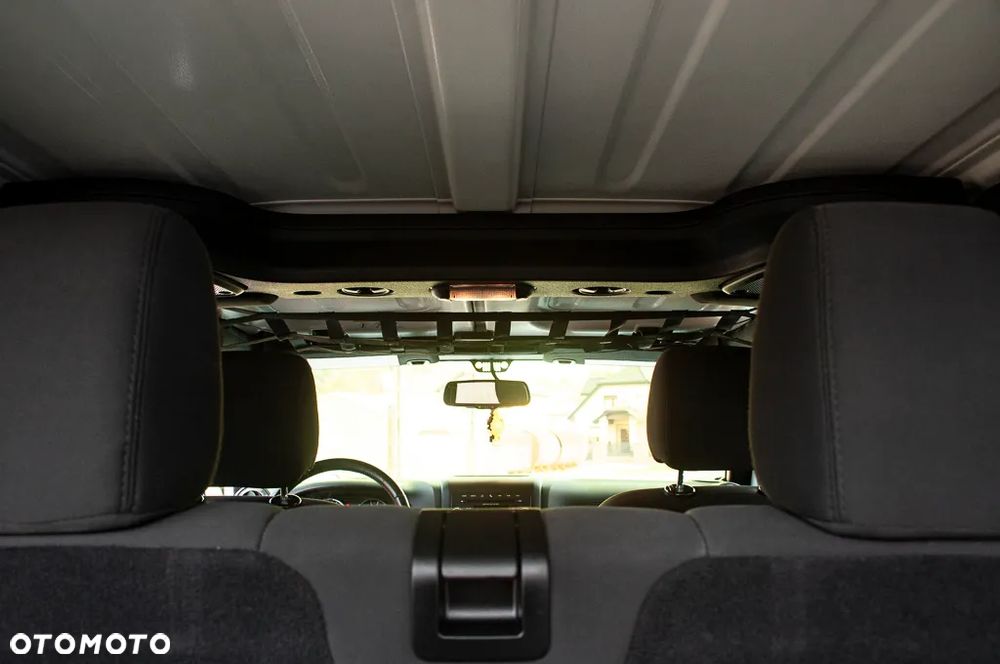 Jeep Wrangler 3.6 Automatik Rubicon - 24