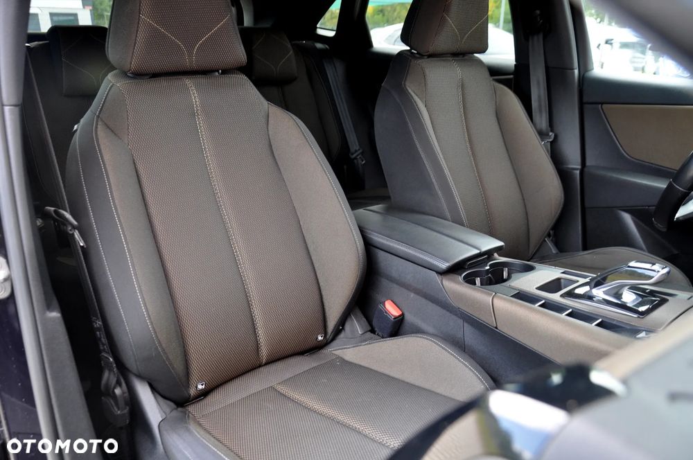 DS Automobiles DS 7 Crossback - 37