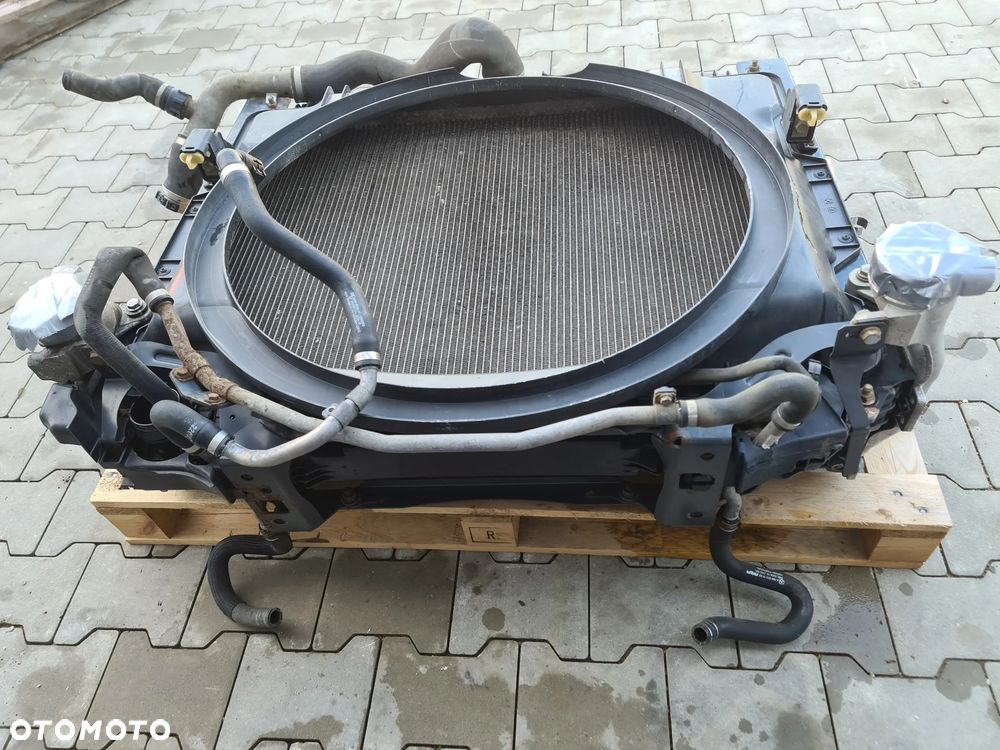 KOMPLET CHŁODNIC INTERCOOLER CHŁODNICA WODY MERCEDES ATEGO ANTOS EURO 6 - 5