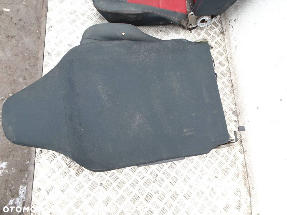 poszycie foteli przód suzuki swift mk6 sport - 6