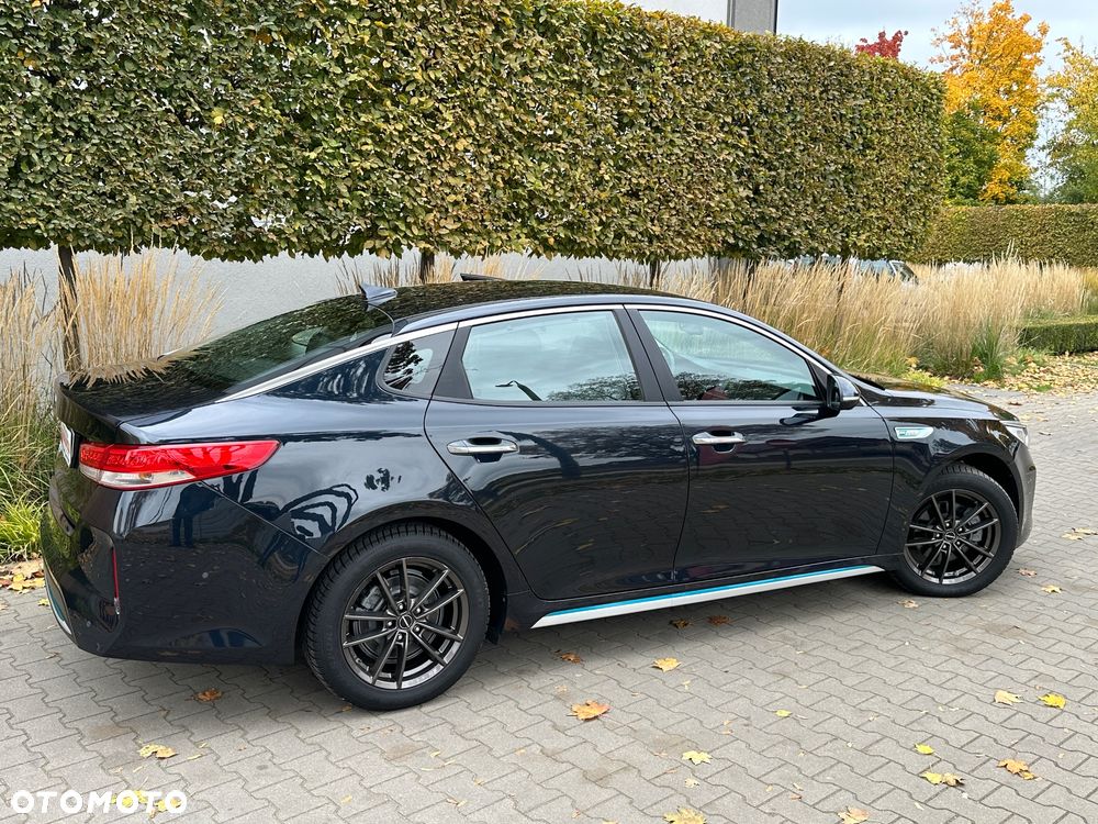 Kia Optima Plug-in Hybrid - 18
