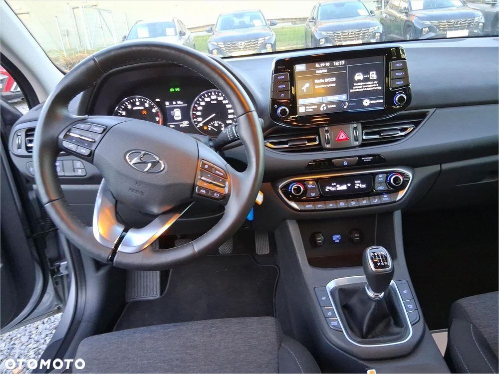 Hyundai i30 - 13