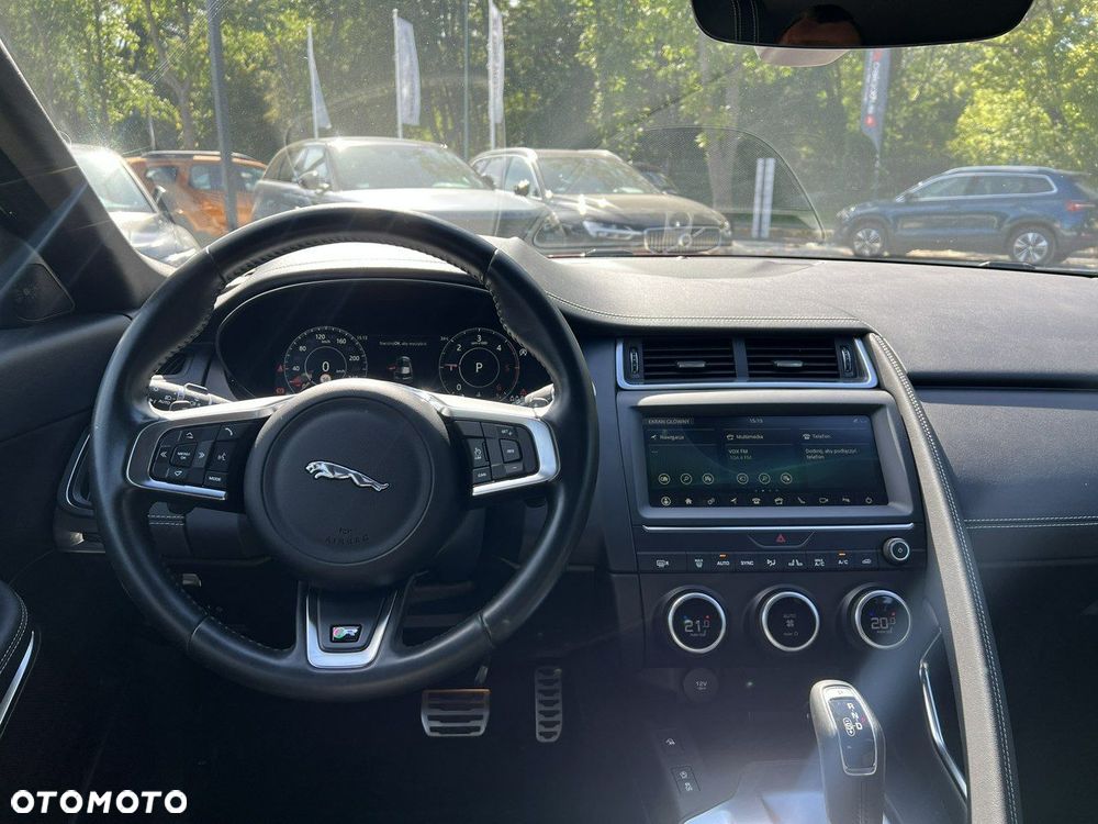 Jaguar E-Pace - 20