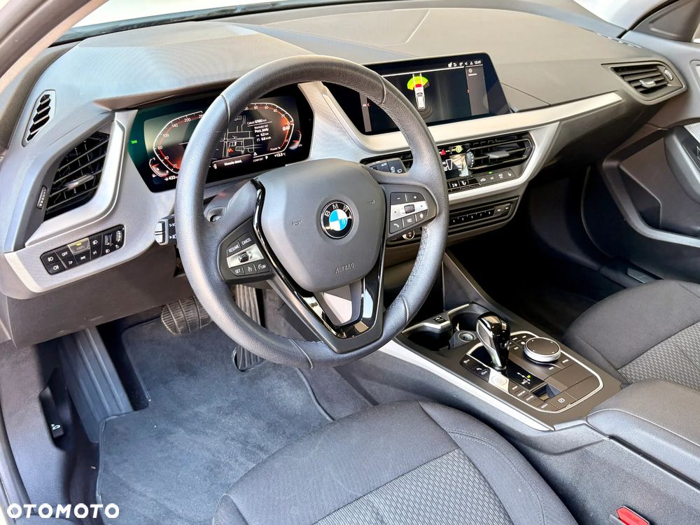 BMW Seria 1 118i Advantage - 17