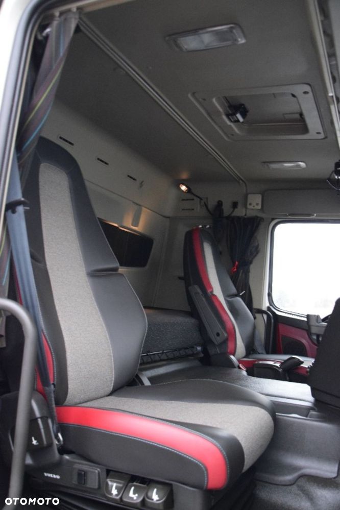 Volvo FMX 500 - 31
