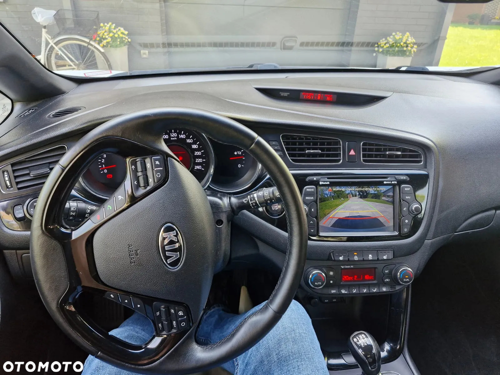 Kia Ceed 1.6 GDI Dream Team Edition - 4