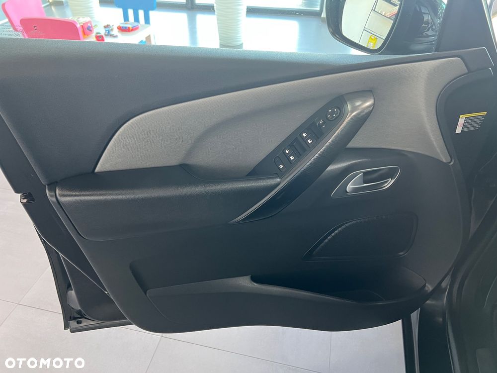 Citroën C4 Grand Picasso - 24