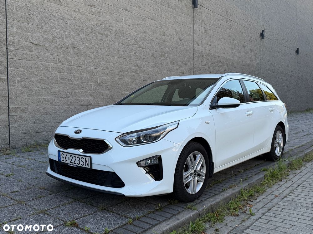Kia Ceed 1.6 CRDi mHEV L Business Line - 1