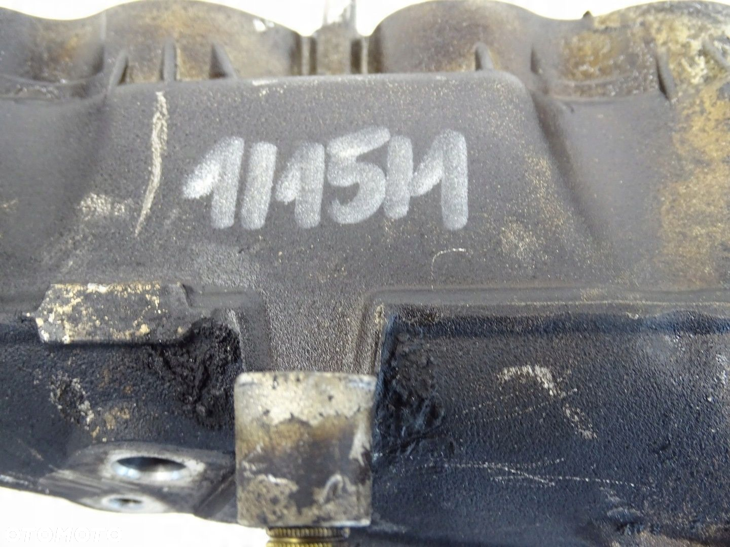 KOLEKTOR SSĄCY BMW F01 F10 E70 N57 M50D 8515483 - 8