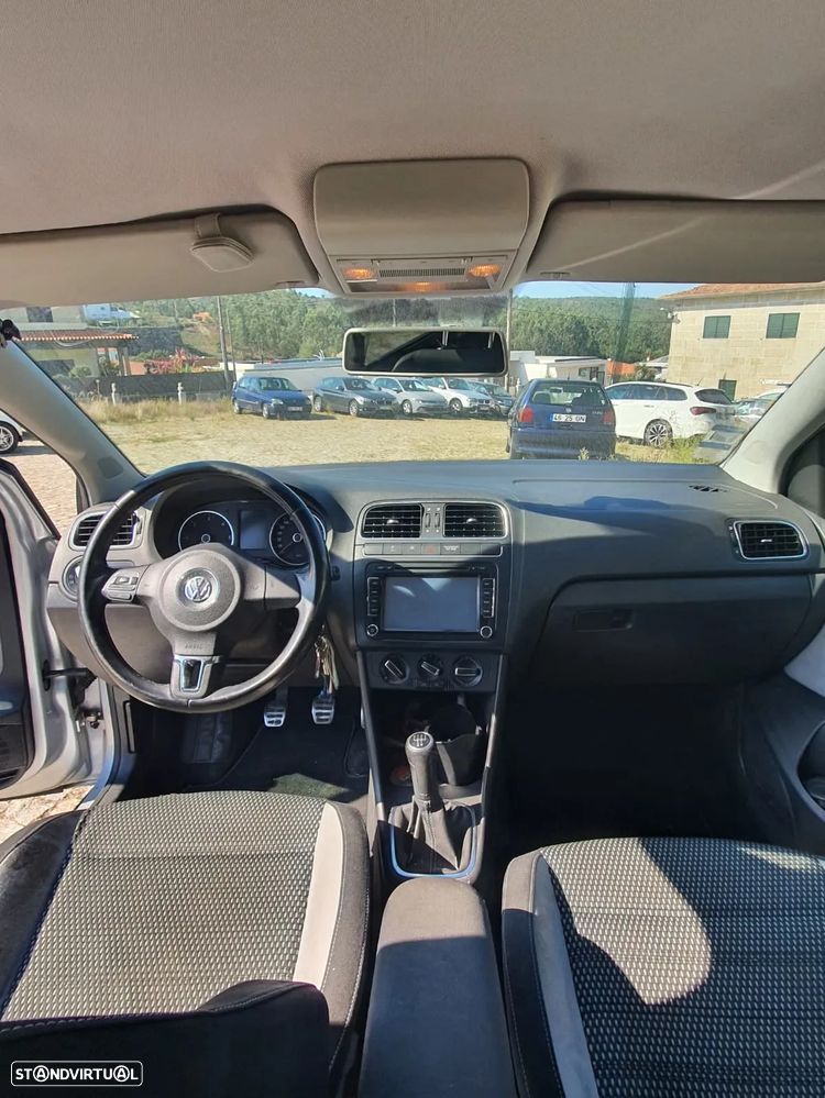 VW CrossPolo 1.6 TDI - 10