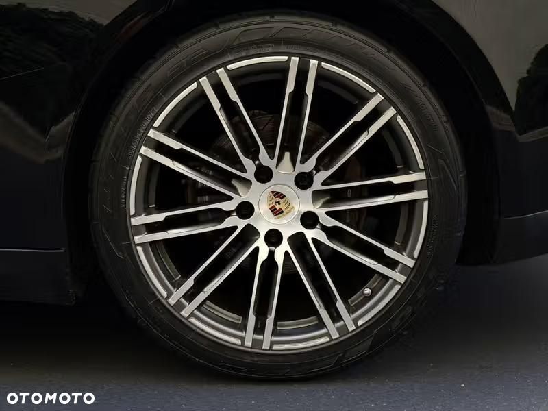 Porsche Panamera 4 PDK - 20