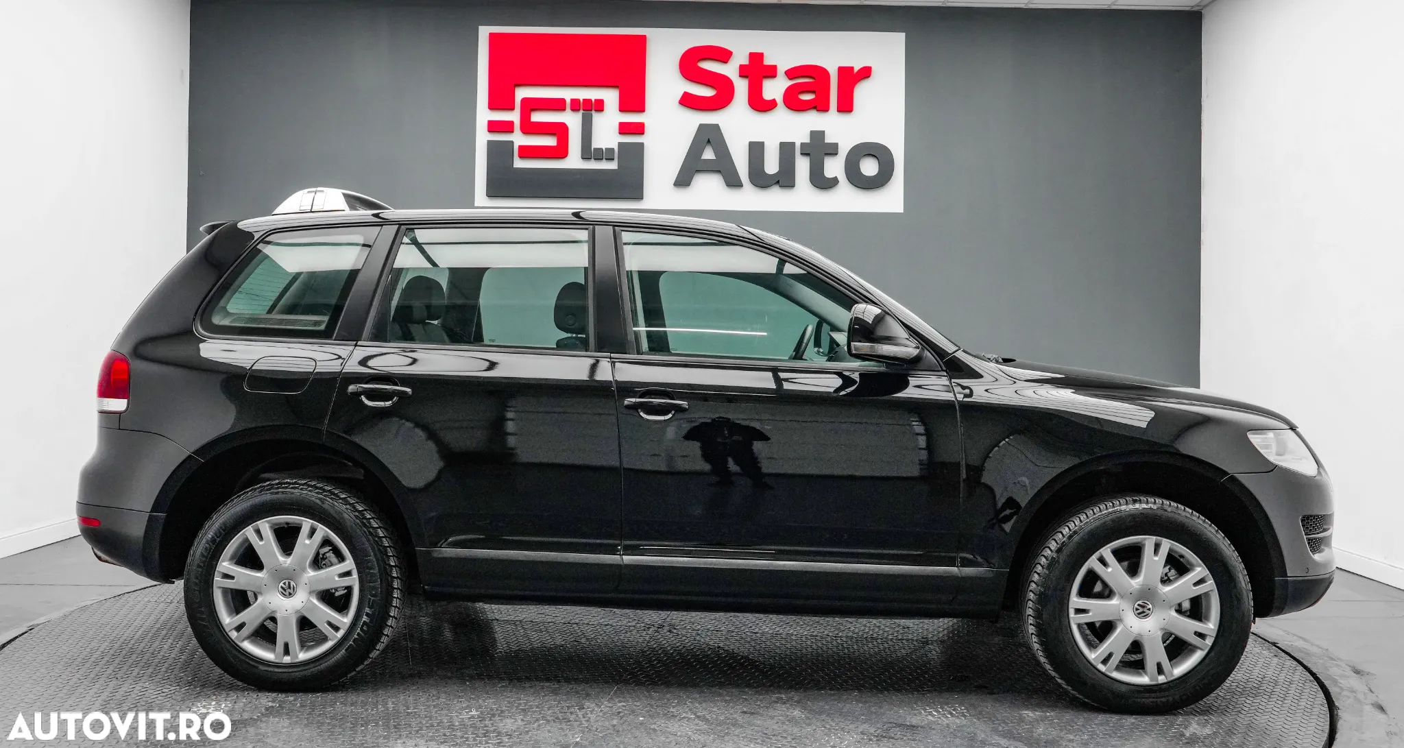 Volkswagen Touareg 2.5 TDI R5 Aut. - 11