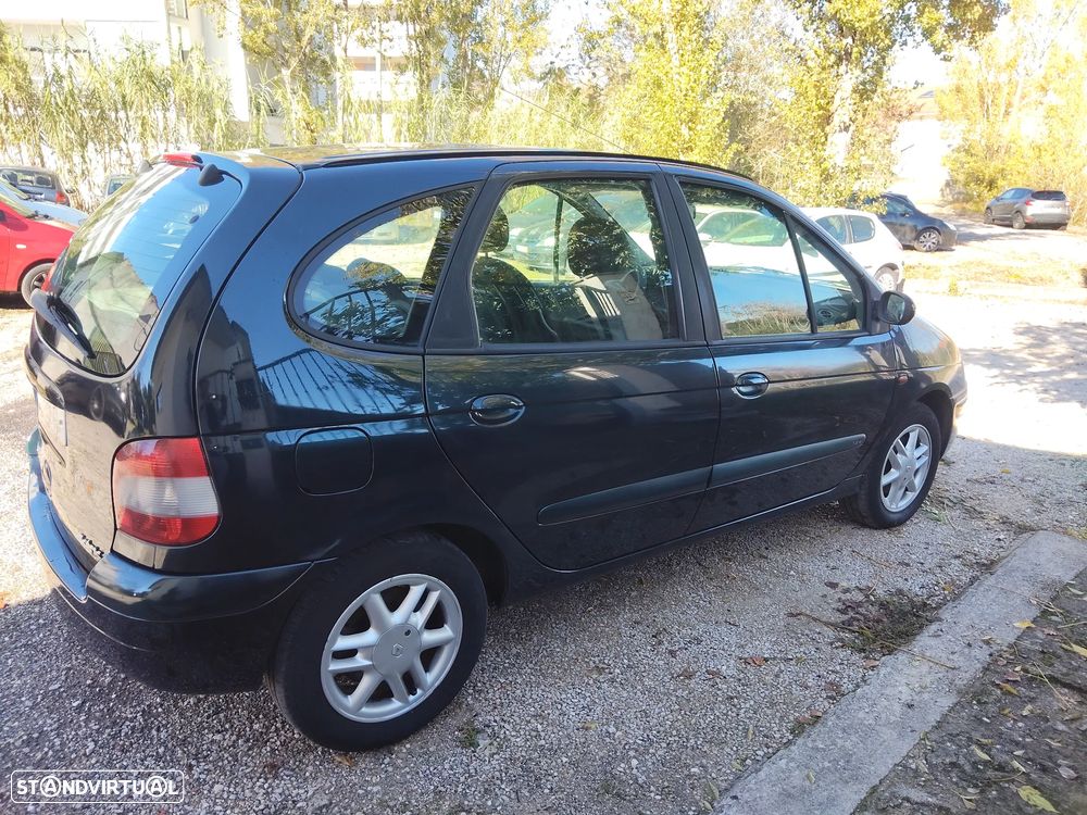 Renault Scénic 1.4 16V Conquest - 2