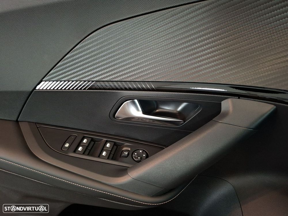 Peugeot e-2008 54 kWh Allure - 20